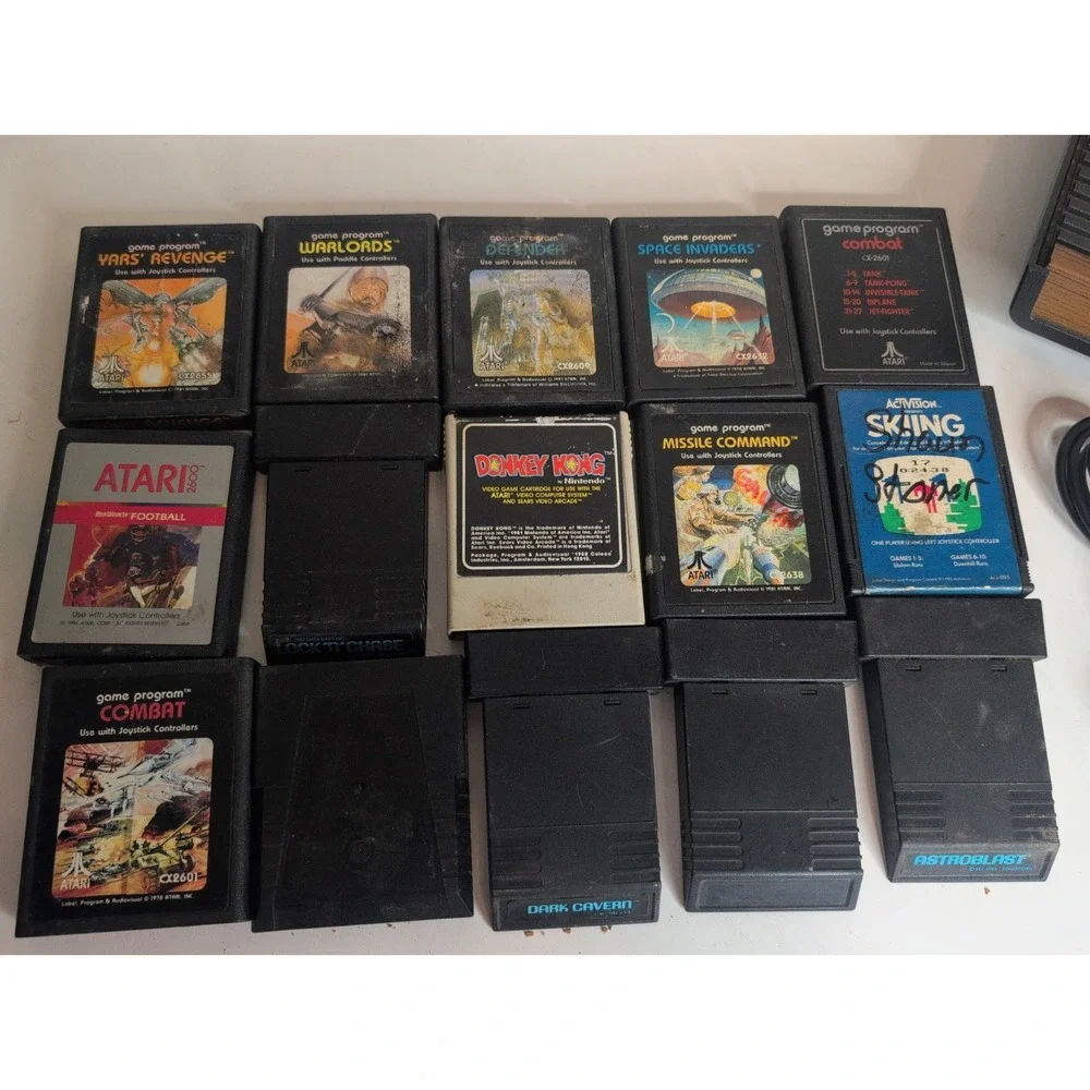 Atari 2600 Video Computer System Console + 2 Joystick Controllers 15 Games